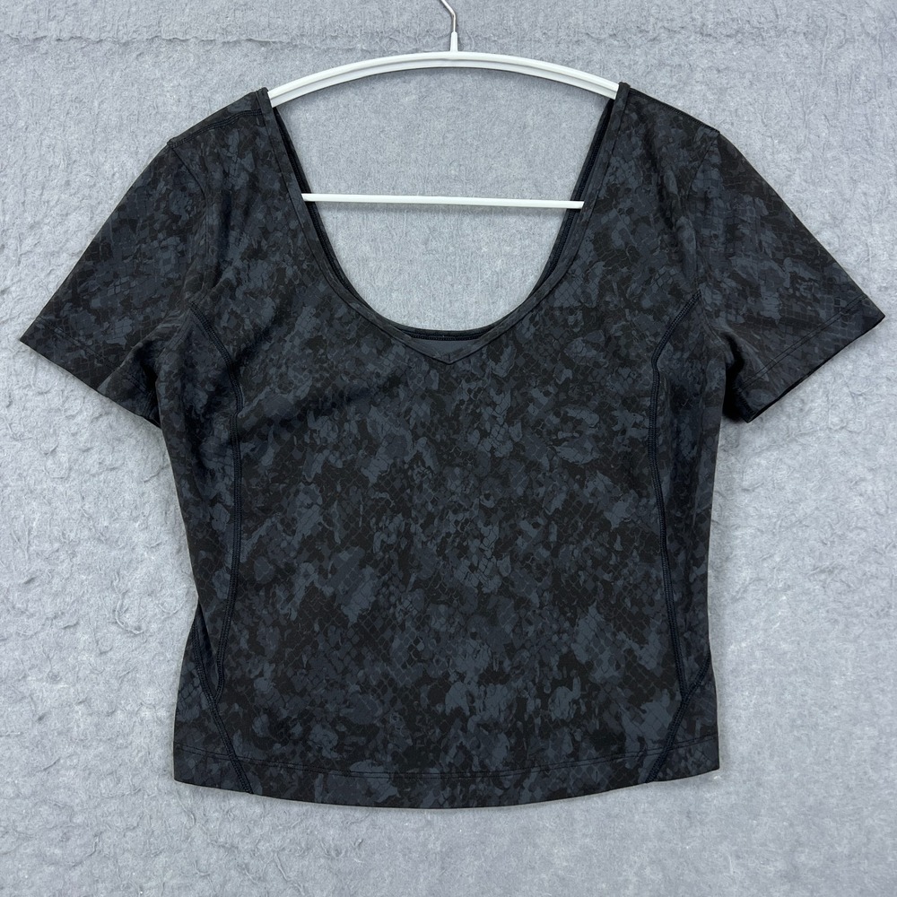 Lululemon Align T-shirt Women's 6 Black Camo Stretch Nulu Slim Crop Top W3FGTS